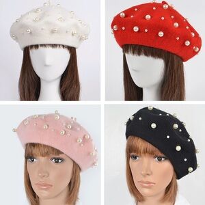 Embellished Pearl Beret
